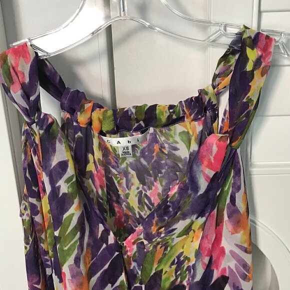 CAbi colorful V-neck sleeveless tank blouse, XS - Picture 3 of 6